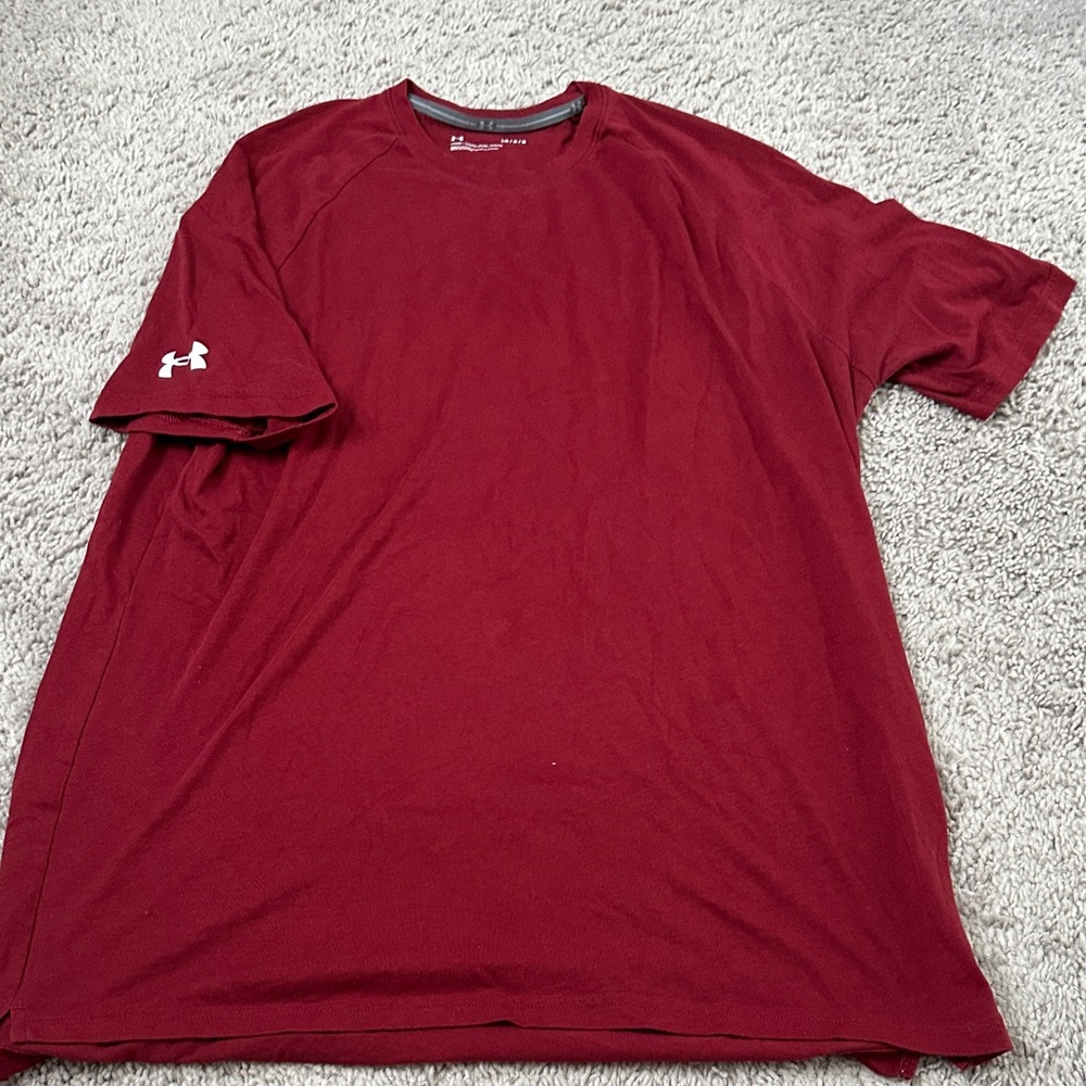 Under Armour Men's Crimson Short Sleeve Tee